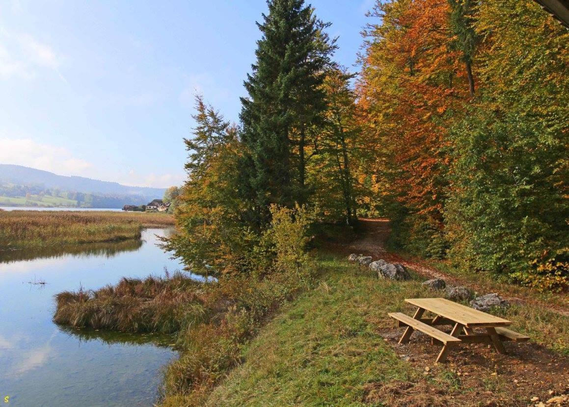 L'Ecrin Du Lac Saint-Point-Lac Buitenkant foto
