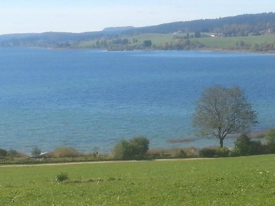 L'Ecrin Du Lac Saint-Point-Lac Buitenkant foto